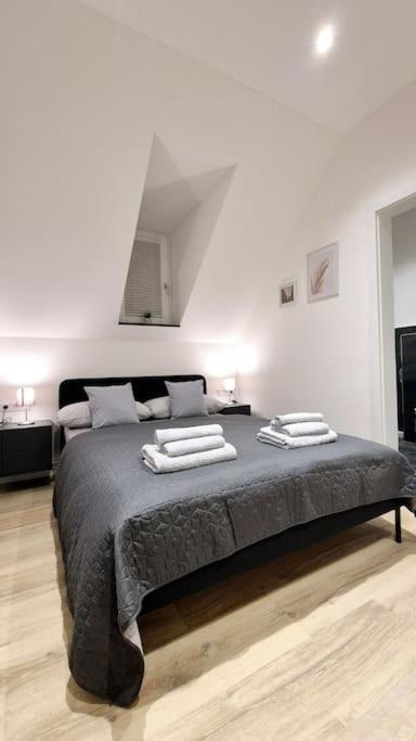 Tiny-home-stil Rhein-nah Und Verkehrsanbindung Wiesbaden