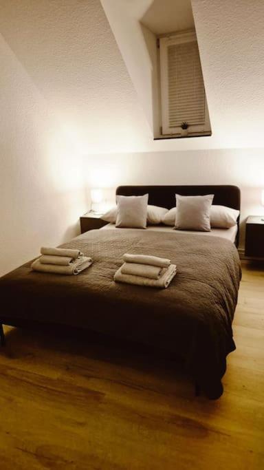 Tiny-home-stil Rhein-nah Und Verkehrsanbindung Wiesbaden
